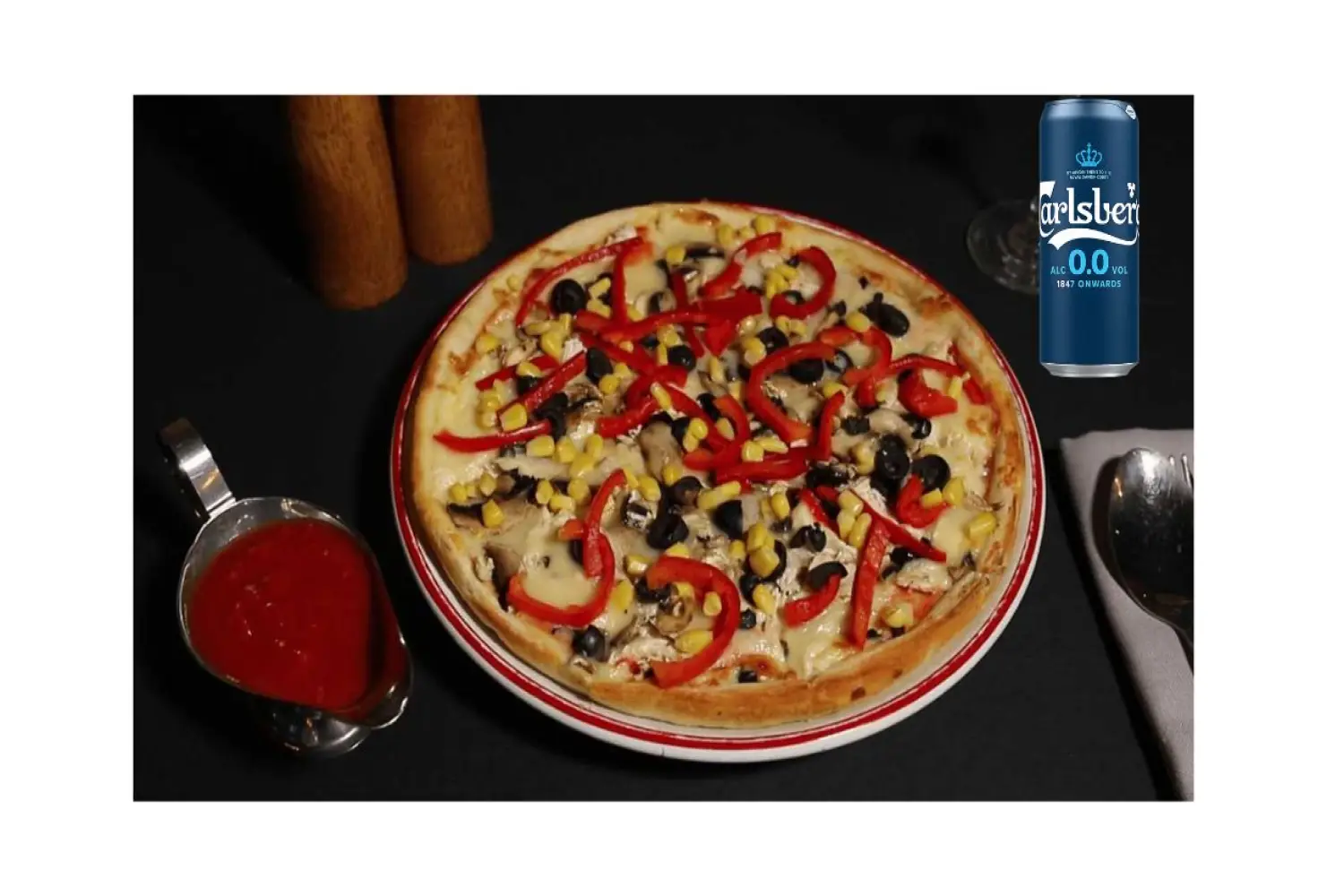 Pizza Vegetariana GIGANT + 1 doza Bere Carlsberg F A Gratuit