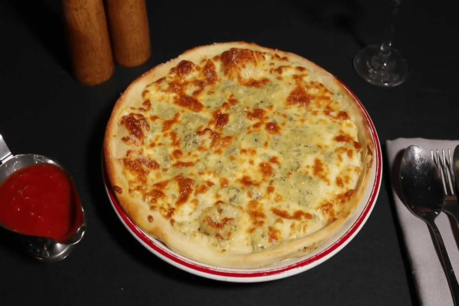 Pizza Quatro Formaggi 30 cm