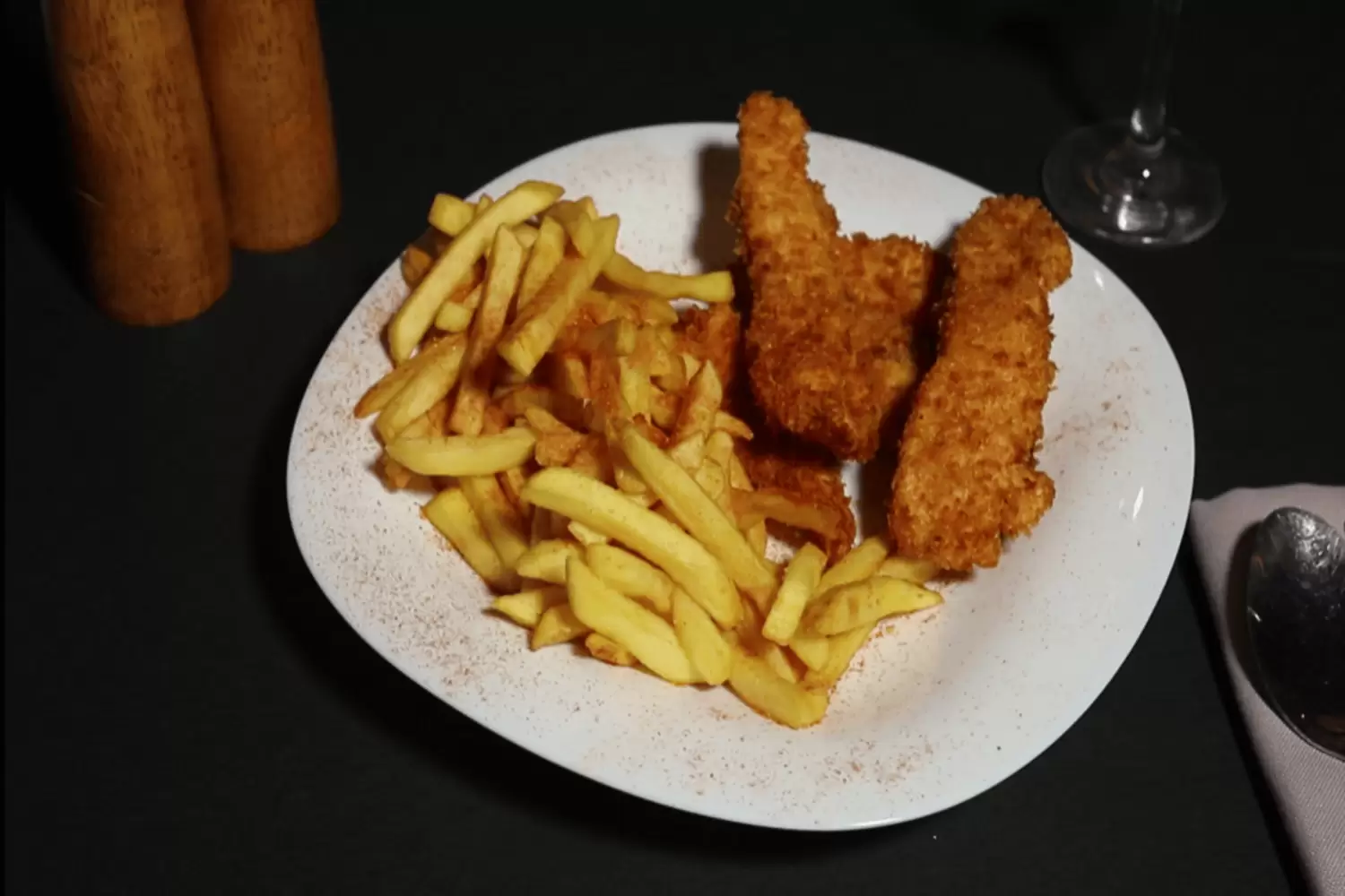 Gujoane de Pui Crispy cu Cartofi 330 Gr.