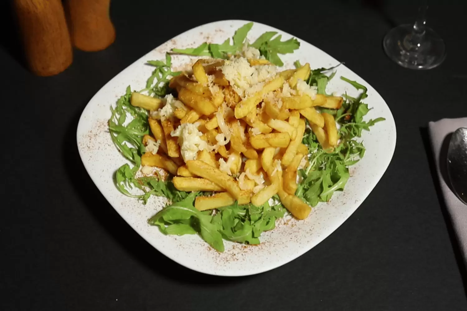 Cartofi Prajiti cu Mozarella 200 Gr.