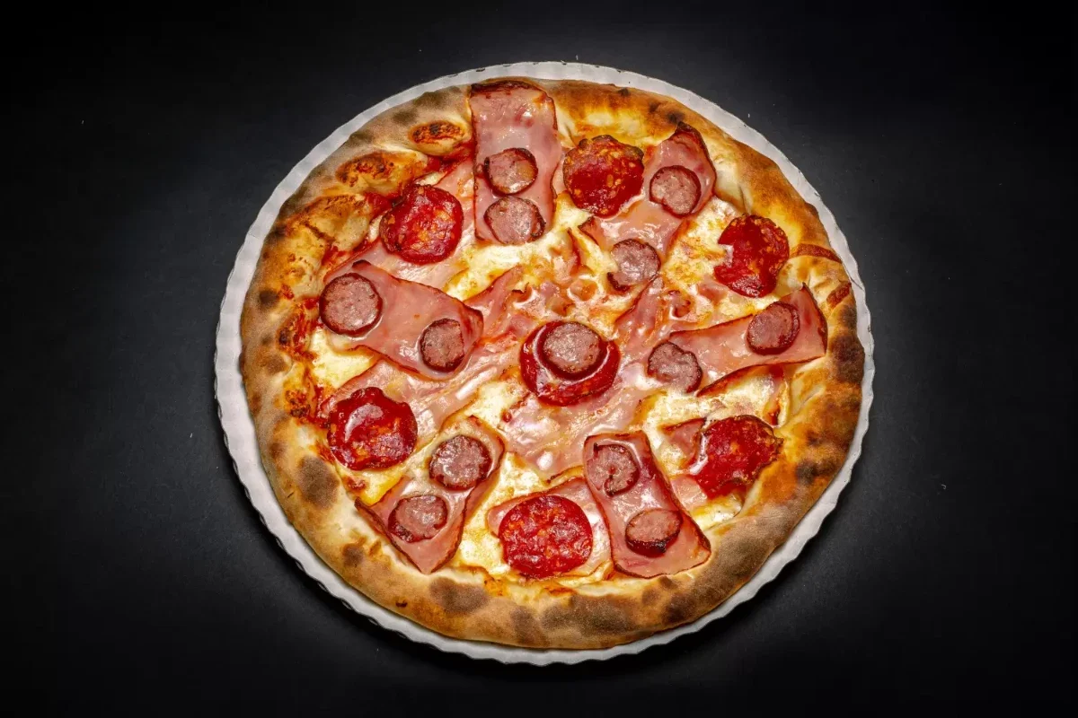 Pizza Carnivora Medie 670Gr.